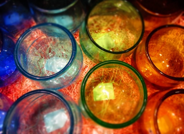 琉球ガラスの特徴と魅力とは？沖縄の伝統工芸はリサイクル品？2