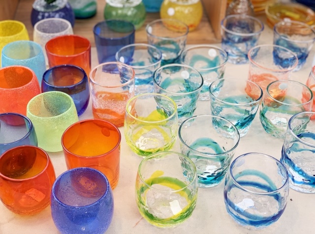 琉球ガラスの特徴と魅力とは？沖縄の伝統工芸はリサイクル品？１